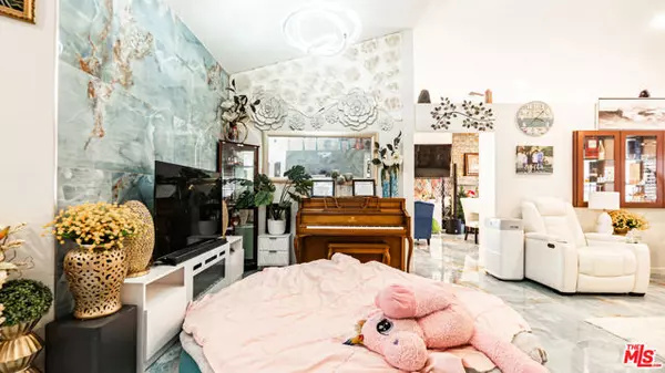 La Quinta, CA 92253,79300 Desert Stream Drive