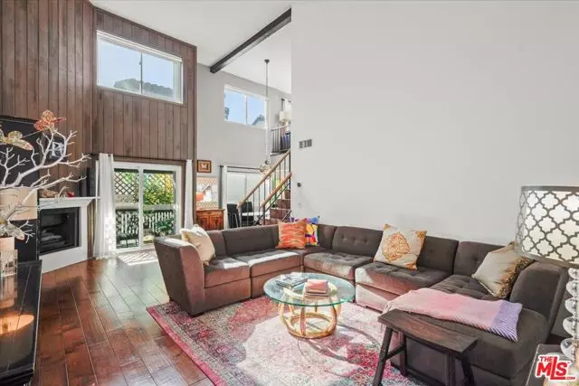 12938 Valleyheart Drive #11, Studio City (los Angeles), CA 91604