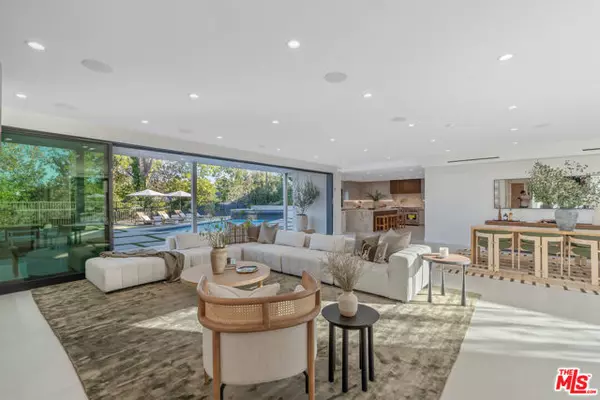 Tarzana (los Angeles), CA 91356,5036 Shirley Avenue