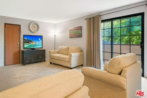 Chatsworth (los Angeles), CA 91311,10220 De Soto Avenue #24