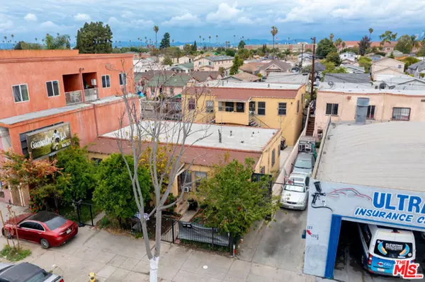 Los Angeles, CA 90003,139 W Florence Avenue