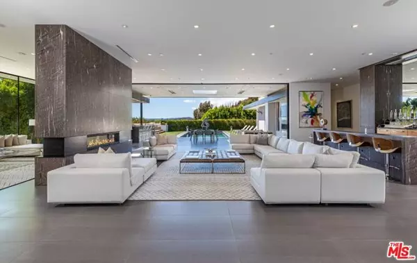 2002 LOMA VISTA Drive, Beverly Hills, CA 90210