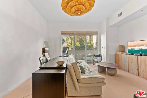 Long Beach, CA 90802,388 E Ocean Boulevard #412