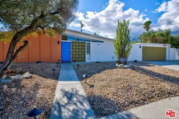 Palm Springs, CA 92262,859 E Grace Circle