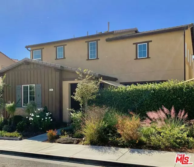 454 Tibbetts Street, Santa Paula, CA 93060