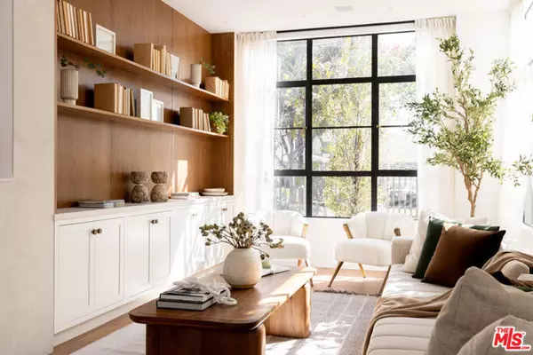 745 Sunset Avenue, Venice (los Angeles), CA 90291