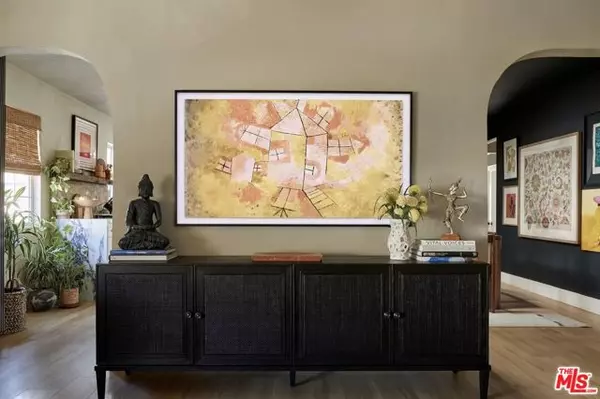 Burbank, CA 91502,1300 S Lake Street