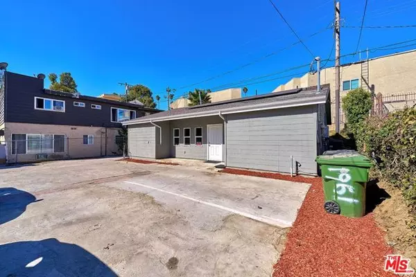 Los Angeles, CA 90018,1959 S La Salle Avenue