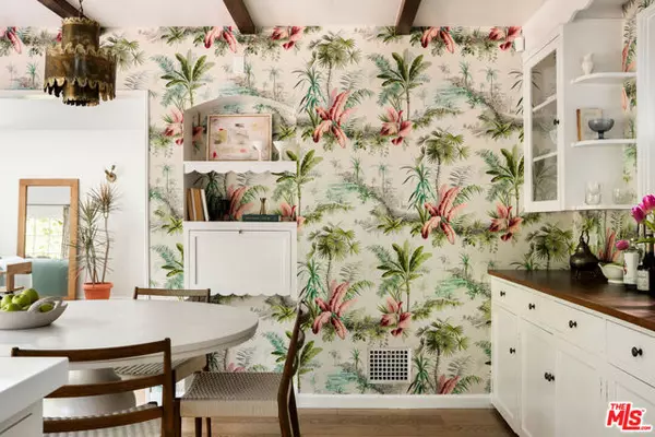 Los Angeles, CA 90027,1967 Myra Avenue