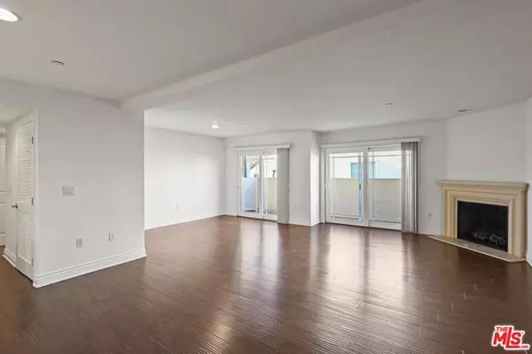 Los Angeles, CA 90025,1616 S Westgate Avenue #105