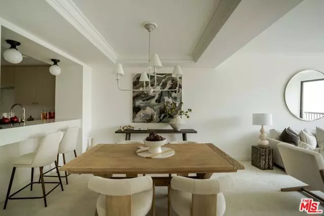 11847 Gorham Avenue #302, Los Angeles, CA 90049