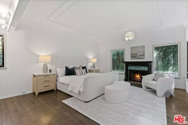 Los Angeles, CA 90025,10320 Mississippi Avenue