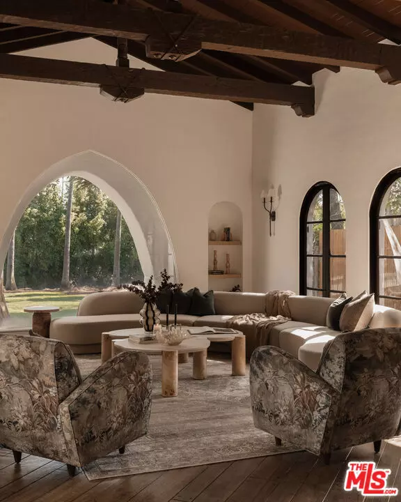 Los Angeles, CA 90046,1641 N Ogden Drive