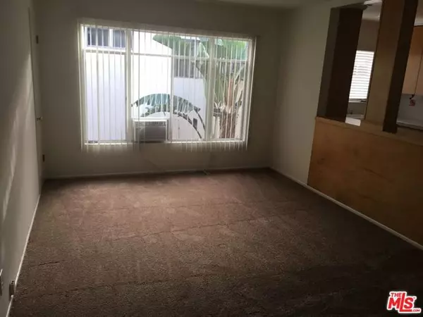 Los Angeles, CA 90048,8442 Blackburn Avenue #8