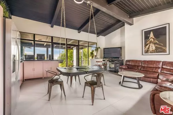 Los Angeles, CA 90049,1000 N Bundy Drive