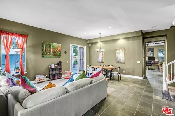 Wildomar, CA 92595,24383 Topacio Court