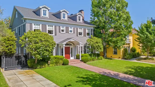 Los Angeles, CA 90004,236 S Irving Boulevard