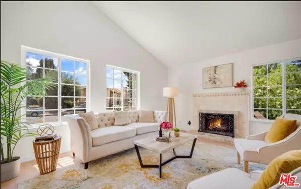 Calabasas, CA 91302,26065 Redbluff Drive