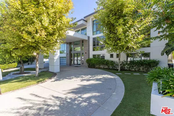 Encino (los Angeles), CA 91436,4230 Valley Meadow Road