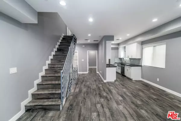 Los Angeles, CA 90006,1625 S New Hampshire Avenue