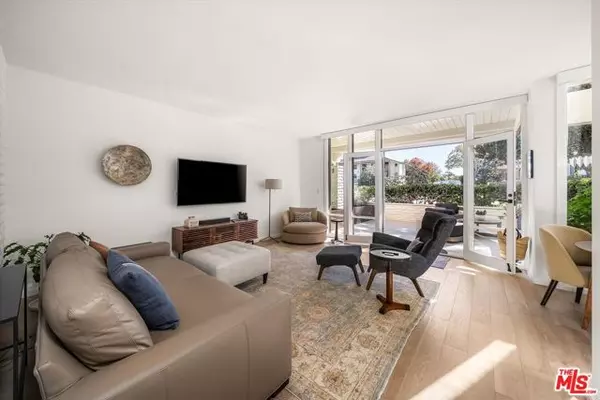 Santa Barbara, CA 93108,1308 Plaza De Sonadores