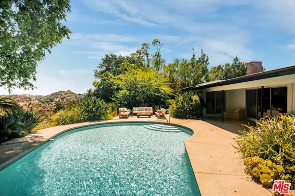 Los Angeles, CA 90046,2700 Carmar Drive