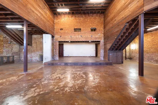 Los Angeles, CA 90016,5000 W Adams Boulevard