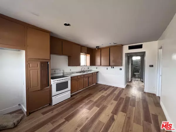 11916 Long Beach Boulevard, Lynwood, CA 90262