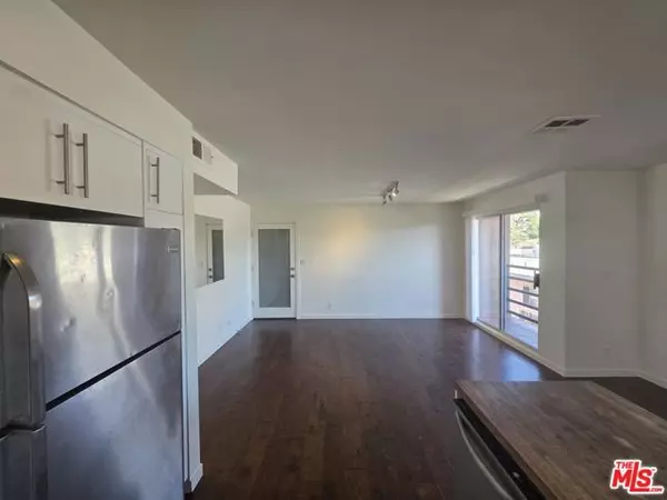 Los Angeles, CA 90026,2241 Branden Street #4