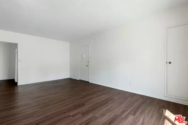 West Hollywood, CA 90048,550 N Croft Avenue #8