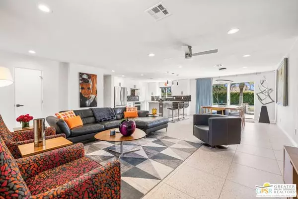 1244 S San Mateo Drive, Palm Springs, CA 92264