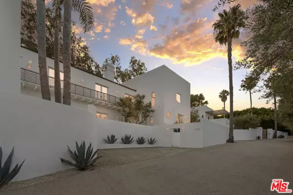 Malibu, CA 90265,27405 Pacific Coast Highway #2