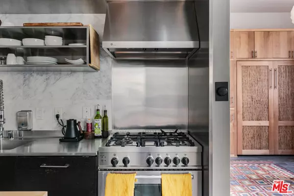 Marina Del Rey, CA 90292,4080 Glencoe Avenue #219