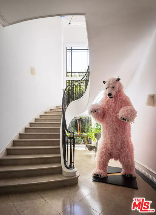 Los Angeles, CA 90049,12770 S Bristol Circle