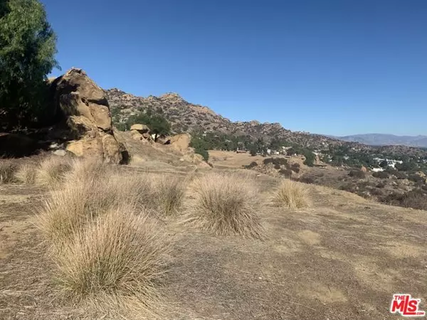 West Hills (los Angeles), CA 91304,0 Woolsey Canyon