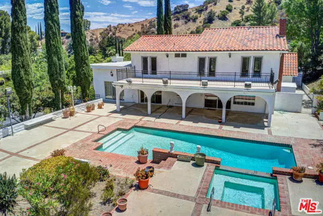 4041 Alonzo Avenue, Encino (los Angeles), CA 91316