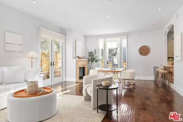 Santa Monica, CA 90403,941 11th Street #1