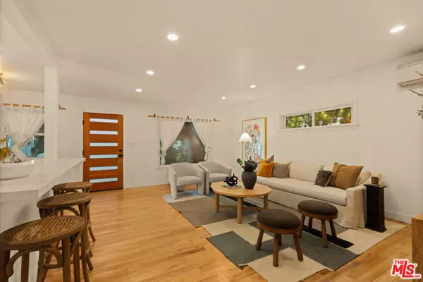 Los Angeles, CA 90042,825 N Avenue 67