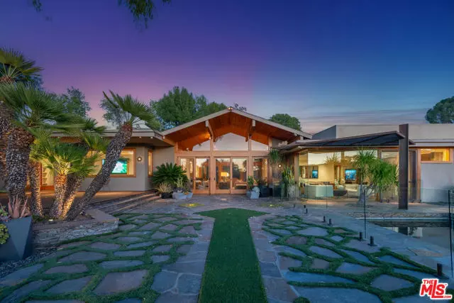 4305 Clear Valley Drive, Encino (los Angeles), CA 91436