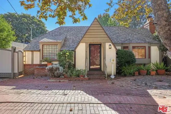 555 S Westgate Avenue, Los Angeles, CA 90049