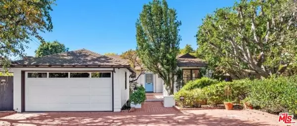 Los Angeles, CA 90049,159 Granville Avenue