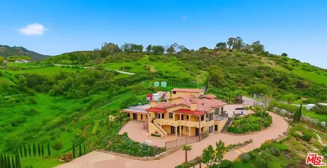 10825 Pacific View Drive, Malibu, CA 90265