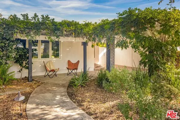 Sherman Oaks, CA 91423,4640 Mary Ellen Avenue