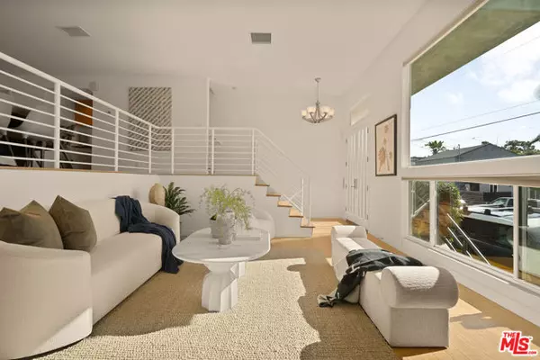 Venice (los Angeles), CA 90291,613 Mildred Avenue