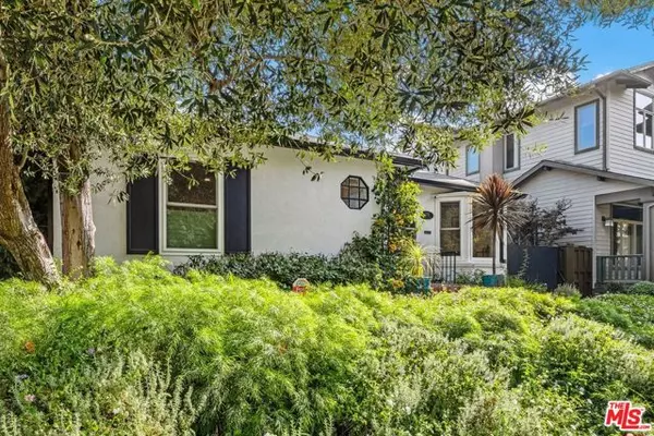 Los Angeles, CA 90034,2342 Beverwil Drive