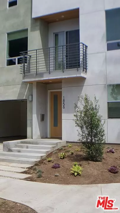 West Los Angeles (los Angeles), CA 90025,11733 Missouri