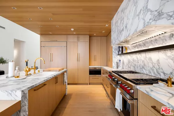 Malibu, CA 90265,24818 Malibu Road