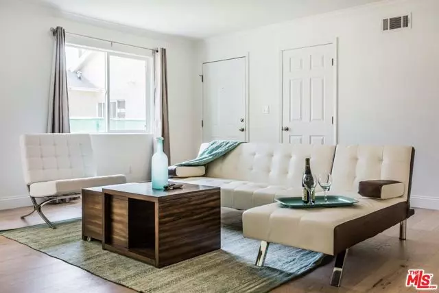 Los Angeles, CA 90016,2741 S Palm Grove Avenue