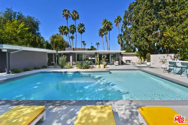 Woodland Hills (los Angeles), CA 91364,20150 Delita Drive