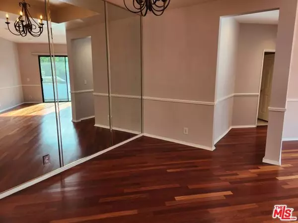 Los Angeles, CA 90025,12211 Idaho Avenue #103